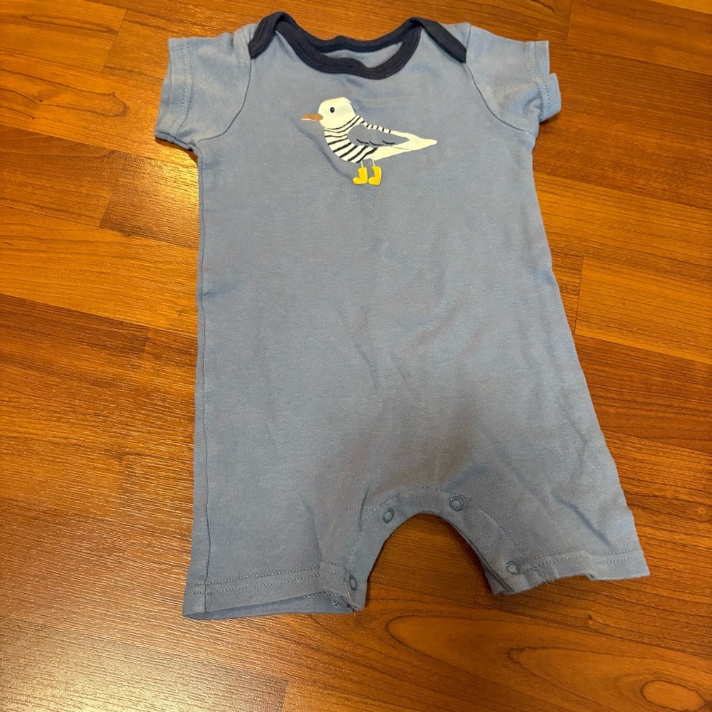 Lot of 18 month rompers - Picture 15 of 16